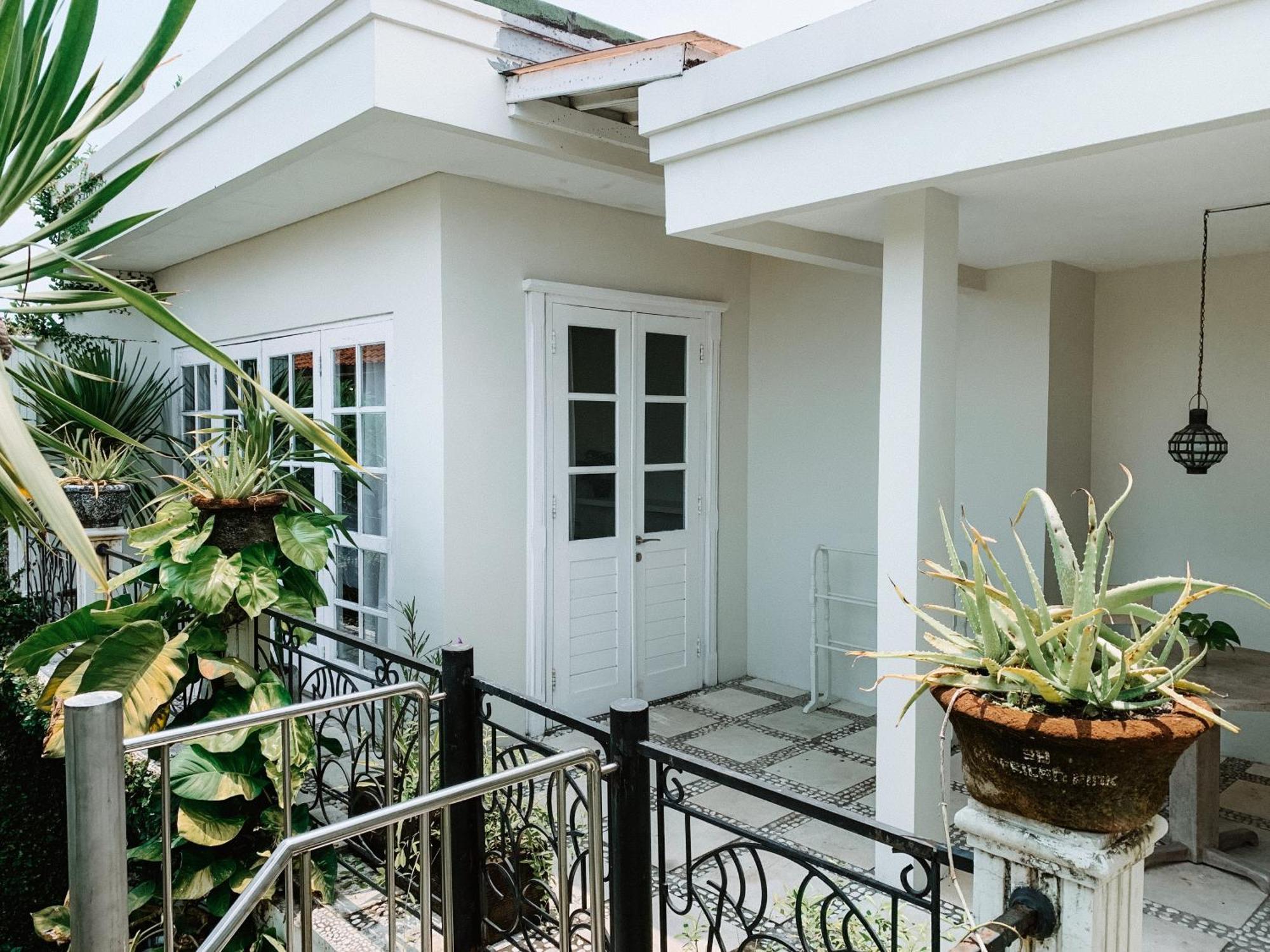 Hotel Casa Artista By Kresna Hospitality Seminyak Exteriér fotografie